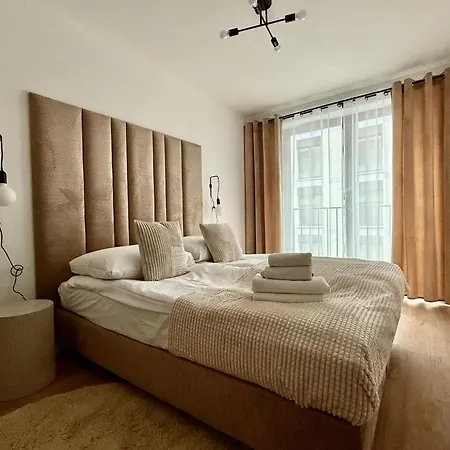 Easy Rent- Wieniawska 11 Centrum Διαμέρισμα *