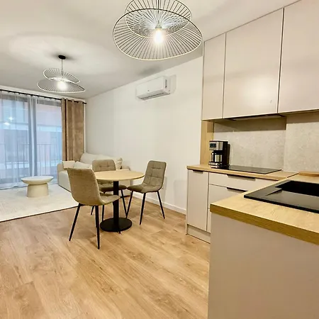 Easy Rent- Wieniawska 11 Centrum Апартаменти *